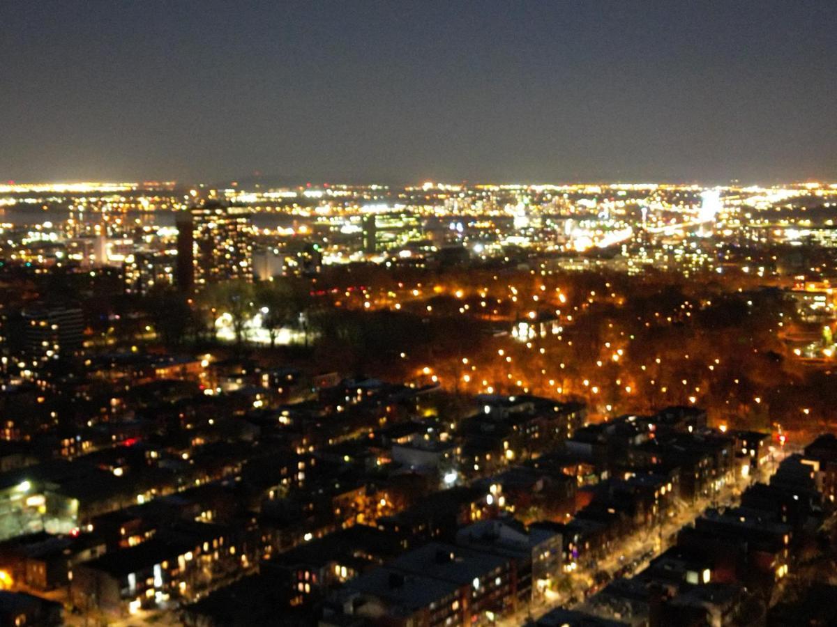 Hellostel Montreal Luaran gambar